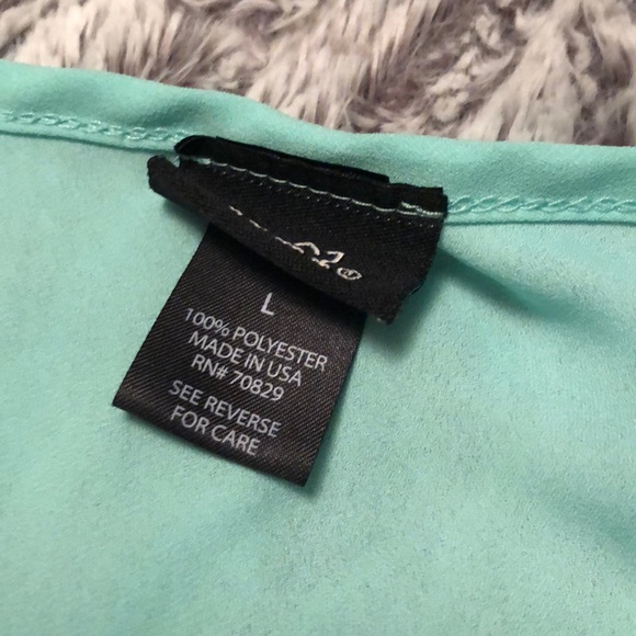 Tank top - Picture 2 of 2